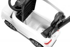 Машинка для катання Caretero (Toyz) VW T-Roc White з батьківською ручкою